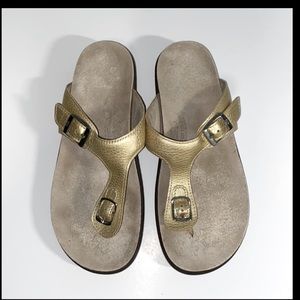 “FIRM PRICE” SAS SANIBEL SHINY GOLD SANDALS